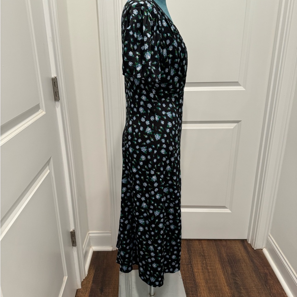 Betsy Johnson retro floral dress. - Picture 3 of 6